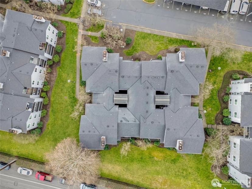 Property photo for 6700 Ne 182nd Street #c104, Kenmore photo 27