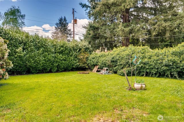 Property photo for 1065 9th Street, Washougal photo 3