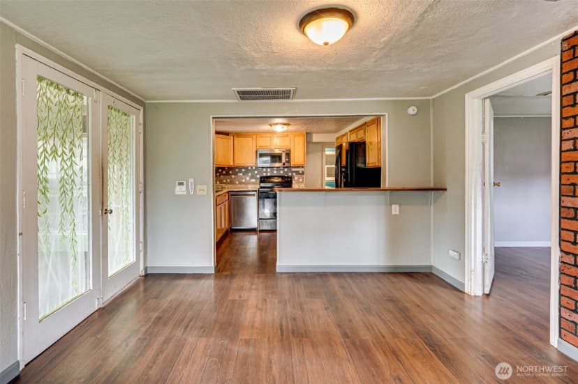 Property photo for 1065 9th Street, Washougal photo 12
