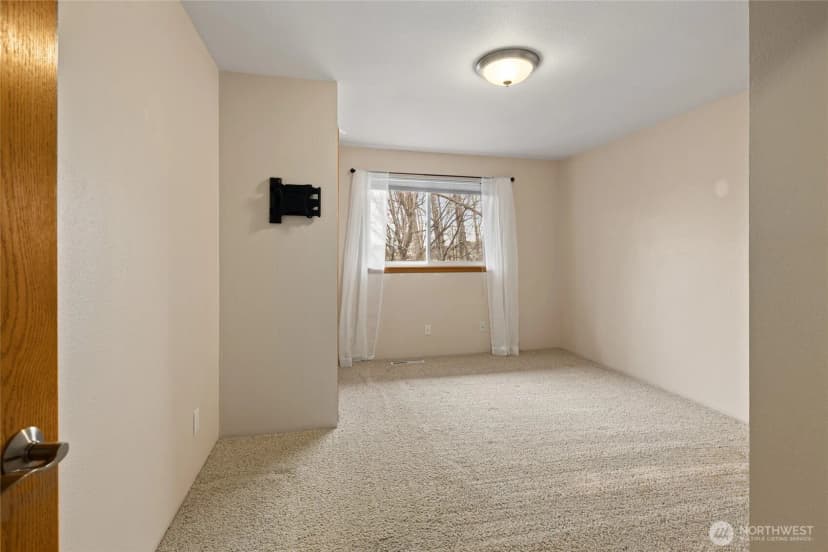 Property photo for 709 S Matthews Road, Ellensburg photo 30