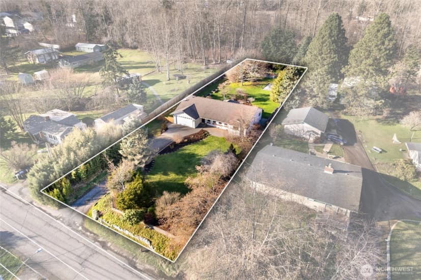 Property photo for 3202 Mcleod Road, Bellingham photo 25
