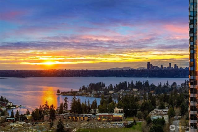 Property photo for 10700 Ne 4th Street #3016, Bellevue
