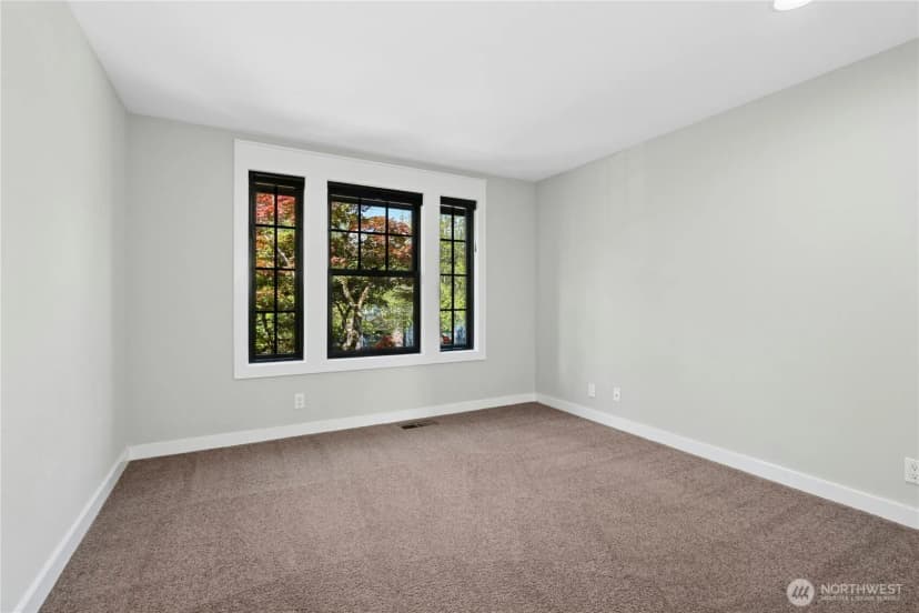 Property photo for 15102 93rd Place Ne, Bothell photo 35
