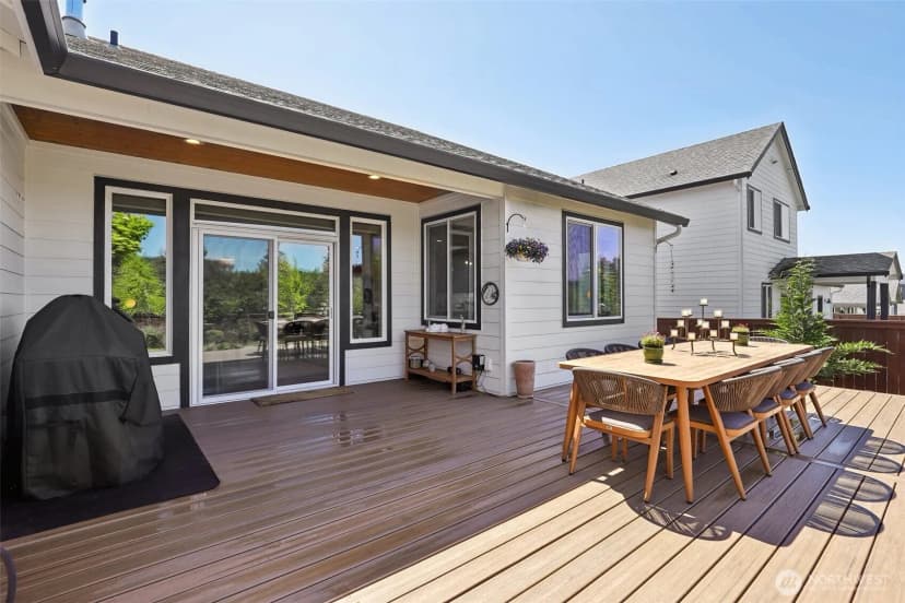 Property photo for 2031 E 9th Street, La Center photo 35