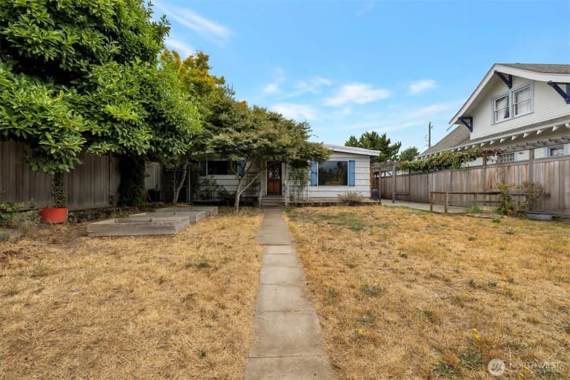Property photo for 5912 45th Avenue Sw, Seattle photo 6
