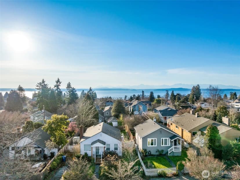 Property photo for 5912 45th Avenue Sw, Seattle photo 16
