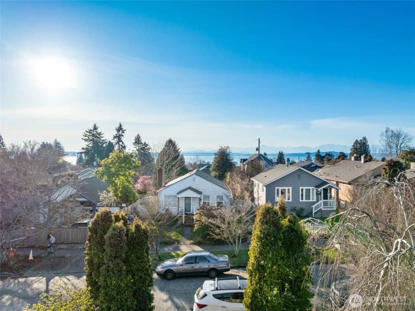 Property photo for 5912 45th Avenue Sw, Seattle photo 14