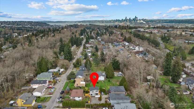 Property photo for 6530 18th Avenue Sw #b, Seattle photo 22