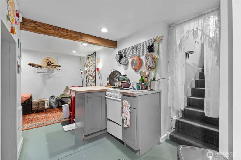 Property photo for 1053 S Southern Street, Seattle photo 15