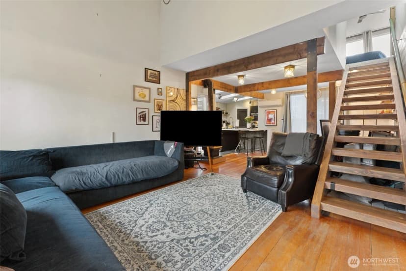 Property photo for 1053 S Southern Street, Seattle photo 11