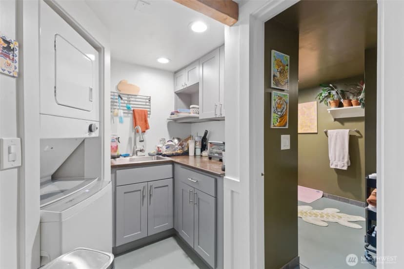 Property photo for 1053 S Southern Street, Seattle photo 18