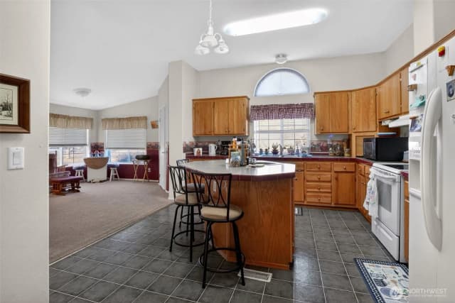 Property photo for 2305 Cherry Blossom Drive, Ephrata photo 5