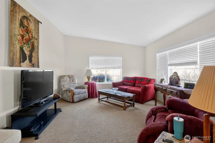 Property photo for 2305 Cherry Blossom Drive, Ephrata photo 3
