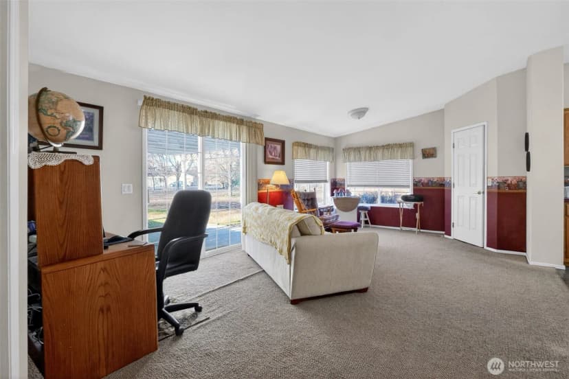 Property photo for 2305 Cherry Blossom Drive, Ephrata photo 10