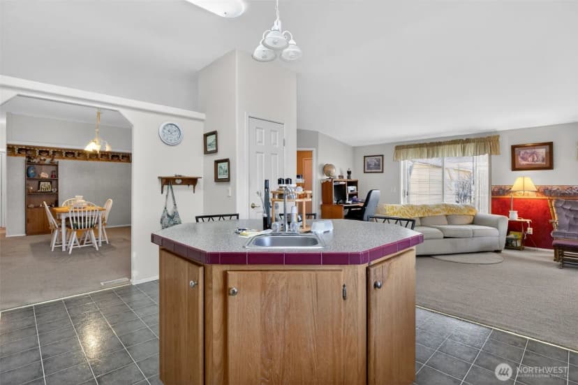 Property photo for 2305 Cherry Blossom Drive, Ephrata photo 7