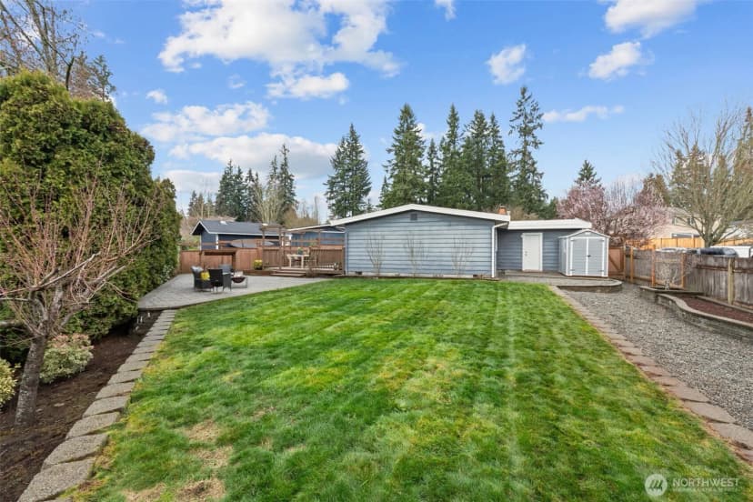 Property photo for 624 217th Street Sw, Bothell photo 31