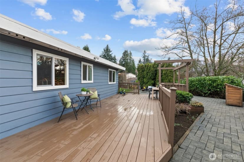 Property photo for 624 217th Street Sw, Bothell photo 37