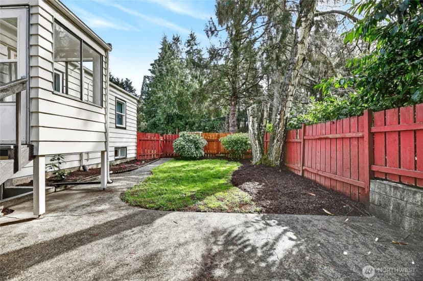 Property photo for 13015 Des Moines Memorial Drive S, Burien photo 25