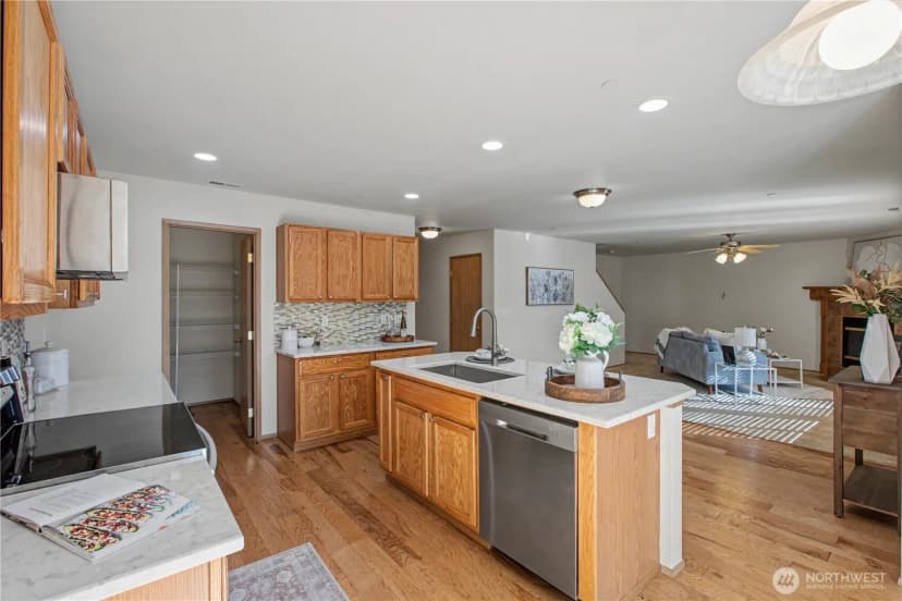 Property photo for 2261 Wallace Loop, Dupont photo 14
