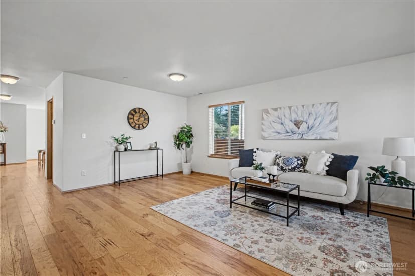 Property photo for 2261 Wallace Loop, Dupont photo 8