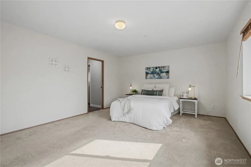 Property photo for 2261 Wallace Loop, Dupont photo 25