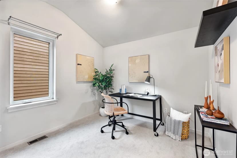 Property photo for 2046 14th Avenue W #b, Seattle photo 19