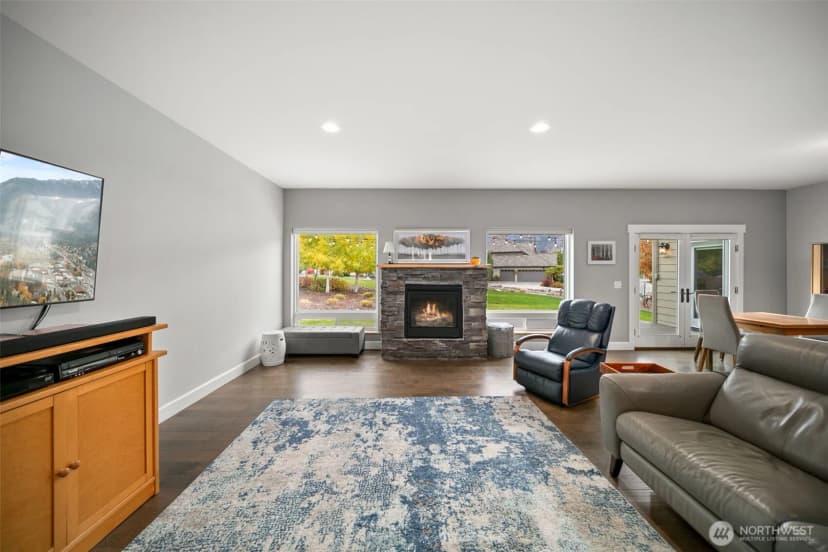 Property photo for 11709 Pear Tree Court, Leavenworth photo 11