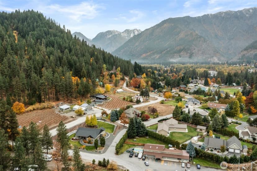 Property photo for 11709 Pear Tree Court, Leavenworth photo 35