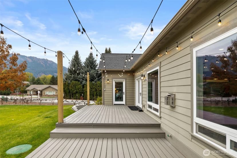 Property photo for 11709 Pear Tree Court, Leavenworth photo 28