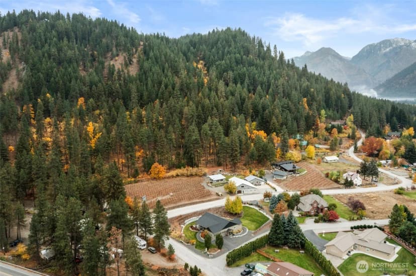 Property photo for 11709 Pear Tree Court, Leavenworth photo 34