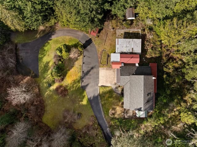 Property photo for 8115 Berry Ridge Lane Nw, Silverdale photo 3