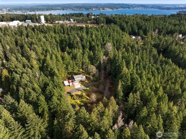Property photo for 8115 Berry Ridge Lane Nw, Silverdale photo 4