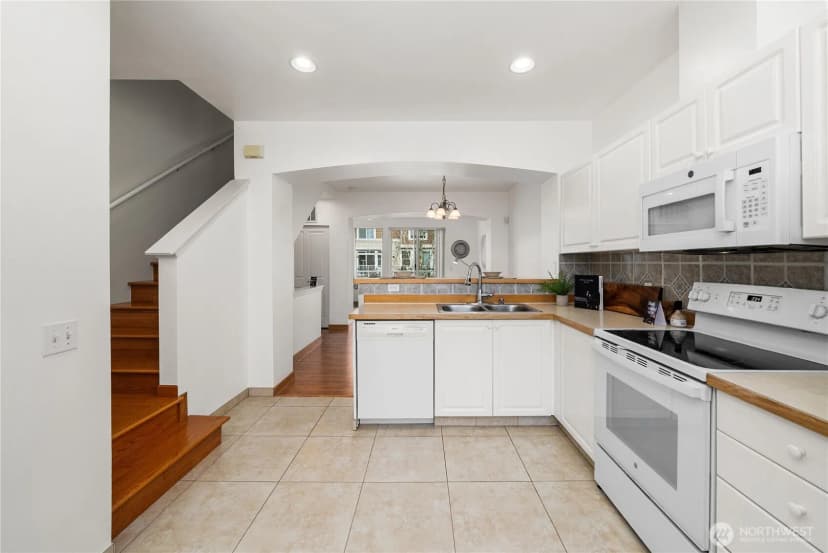Property photo for 23220 61st Place S #17 3, Kent photo 7
