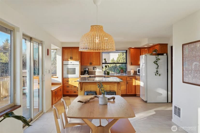 Property photo for 3308 N Narrows Drive, Tacoma photo 10