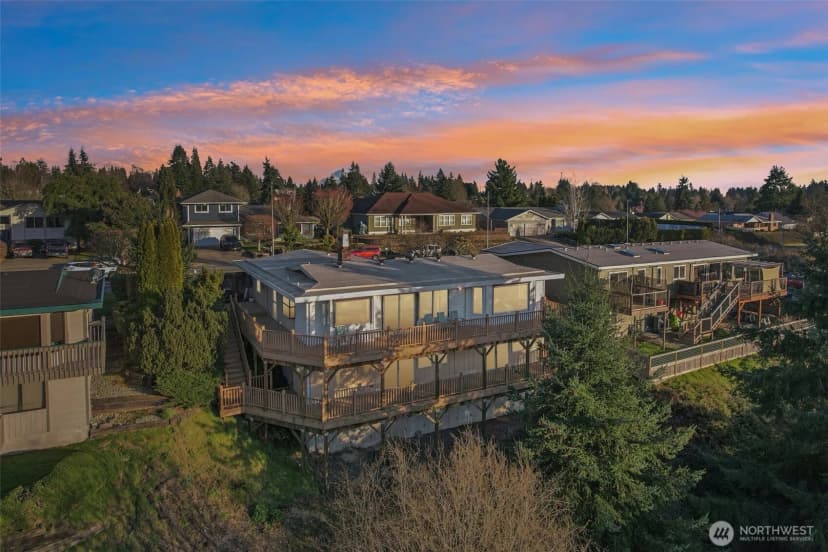 Property photo for 3308 N Narrows Drive, Tacoma