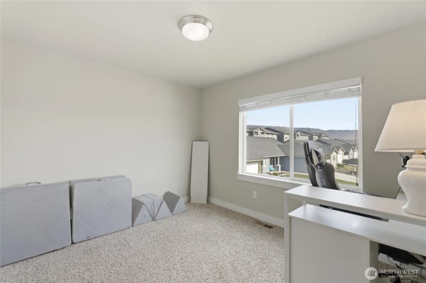 Property photo for 2247 S Mystical Loop, East Wenatchee photo 13
