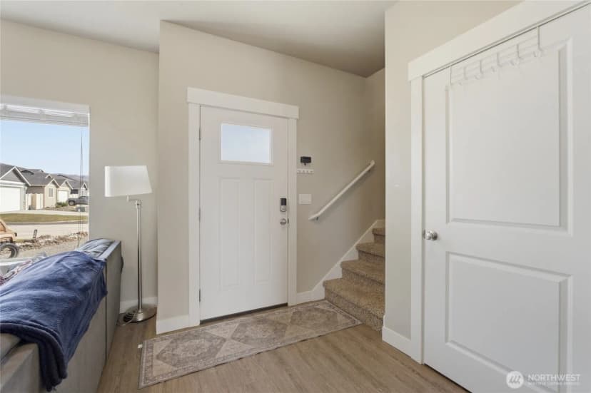 Property photo for 2247 S Mystical Loop, East Wenatchee photo 9