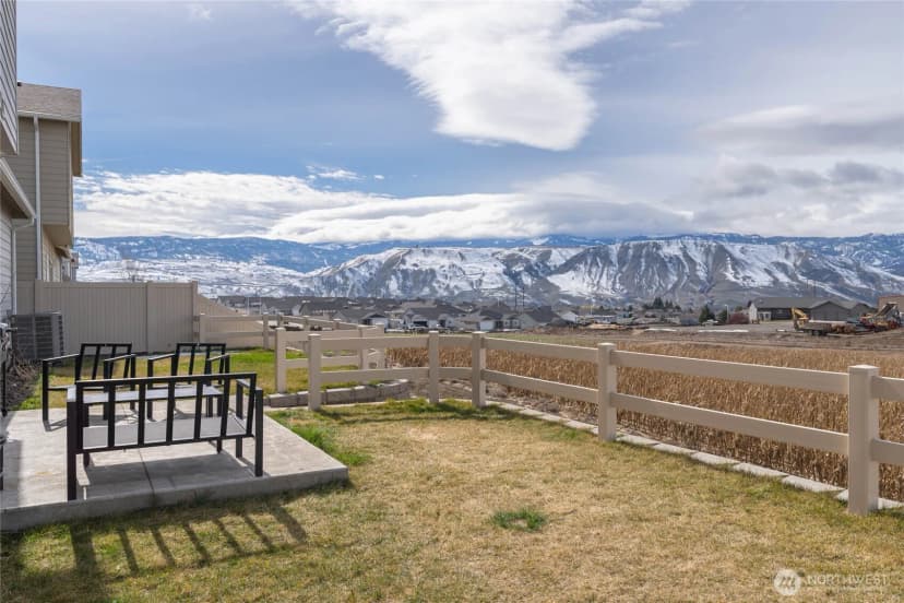 Property photo for 2247 S Mystical Loop, East Wenatchee photo 22