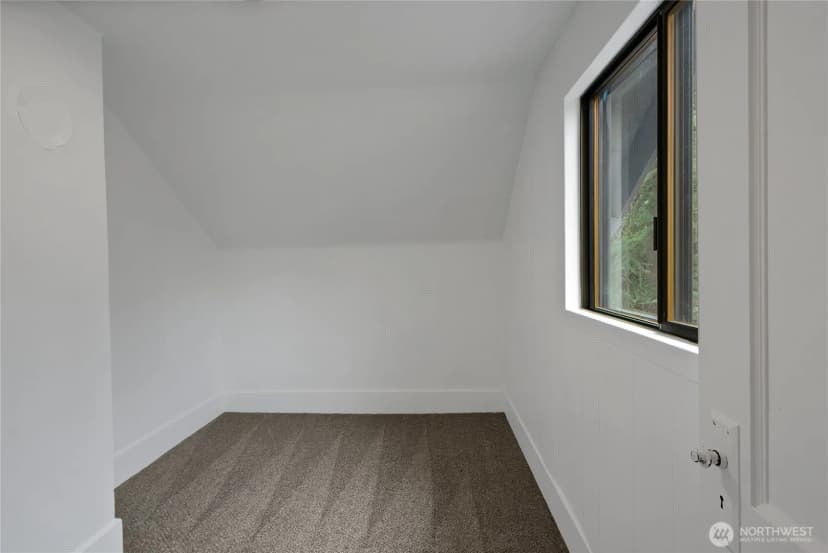 Property photo for 1316 Se 7th Street, Puyallup photo 13