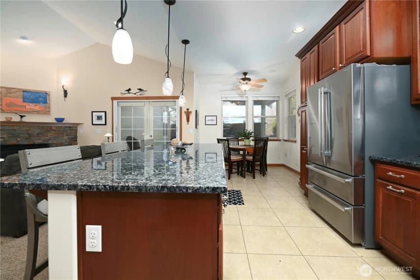 Property photo for 965 Chestnut Loop, Mount Vernon photo 12
