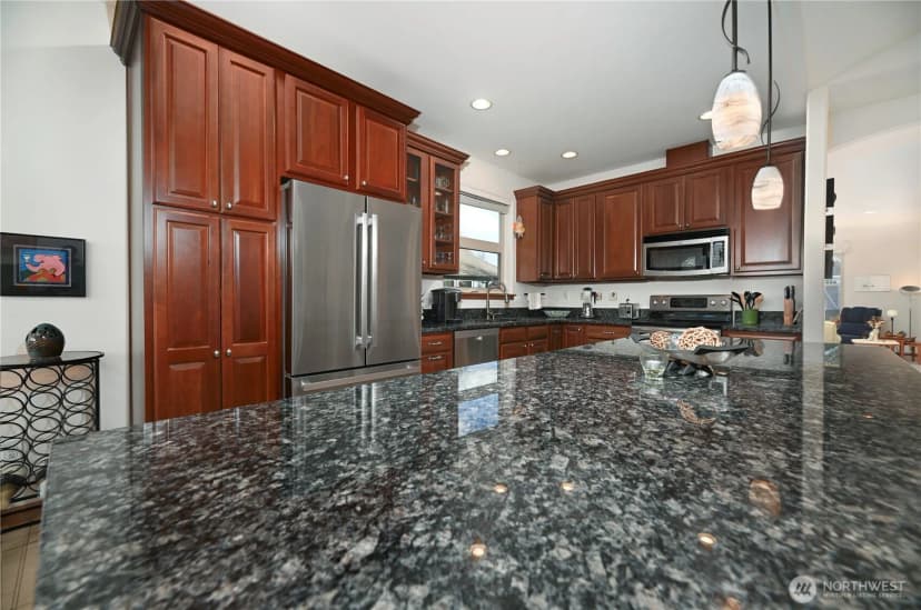 Property photo for 965 Chestnut Loop, Mount Vernon photo 14