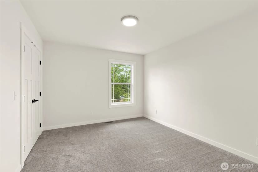 Property photo for 635 Elm Street, Raymond photo 14