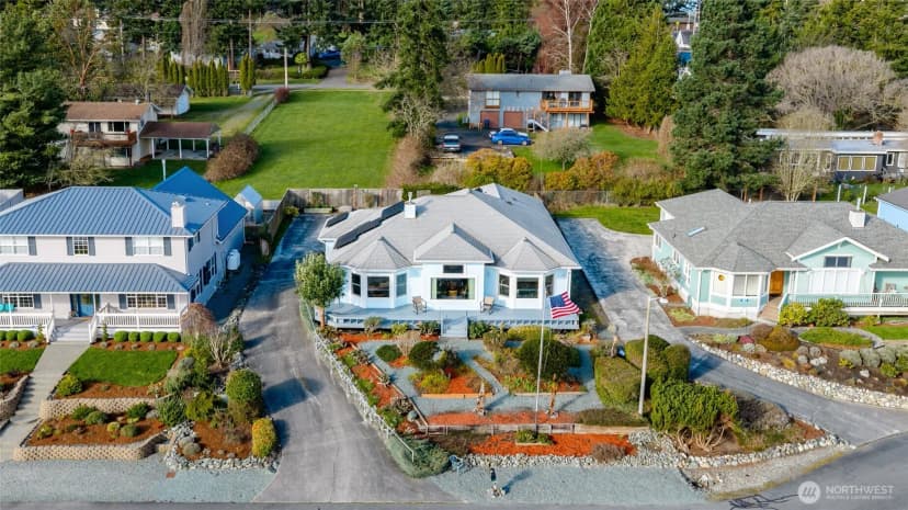 Property photo for 802 Nw Krueger Street, Coupeville photo 4