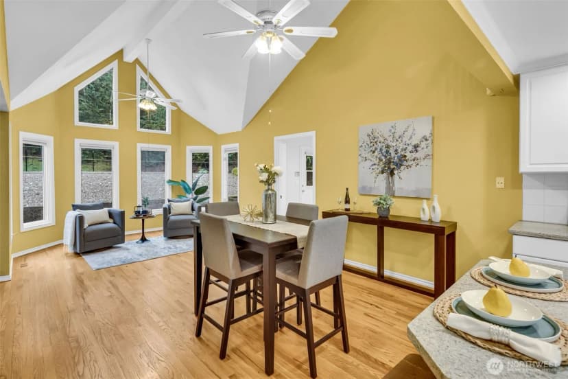 Property photo for 21609 Ne 4th Street, Sammamish photo 14