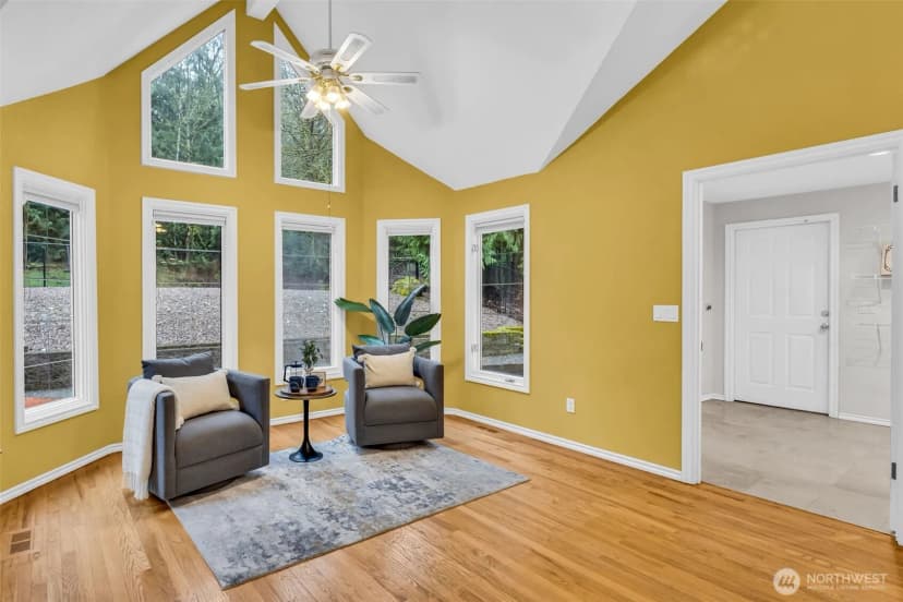 Property photo for 21609 Ne 4th Street, Sammamish photo 9