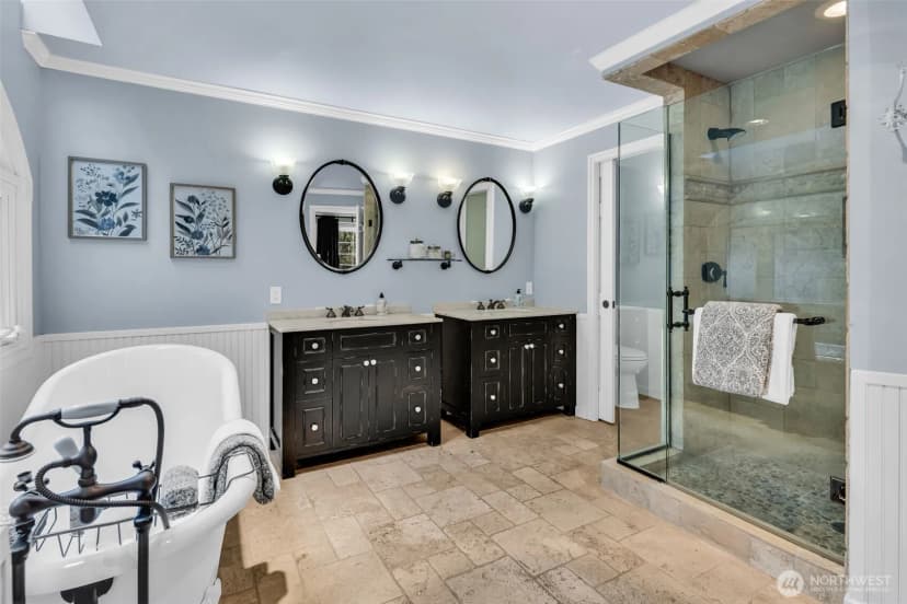 Property photo for 21609 Ne 4th Street, Sammamish photo 17