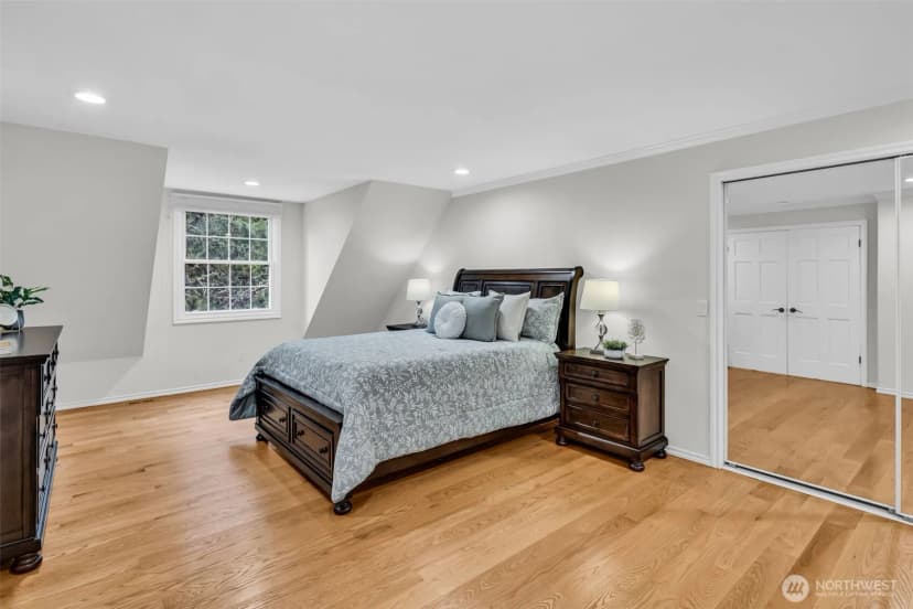 Property photo for 21609 Ne 4th Street, Sammamish photo 25