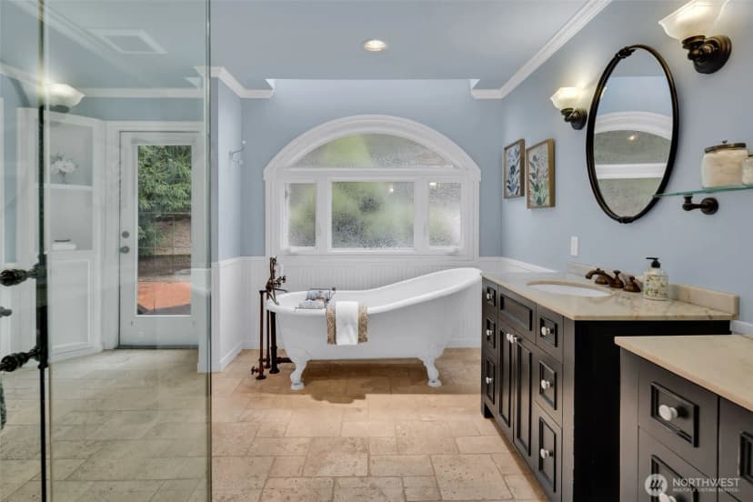 Property photo for 21609 Ne 4th Street, Sammamish photo 18