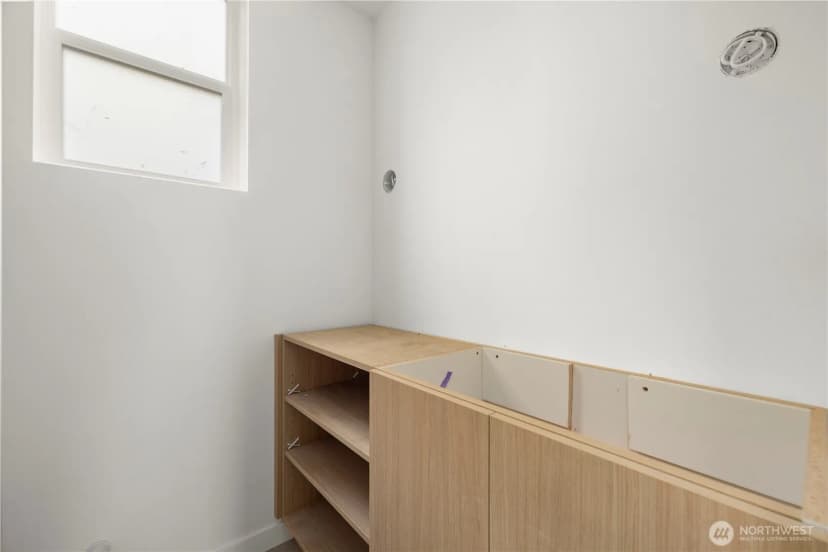 Property photo for 1136 B Nw 57th Street, Seattle photo 17