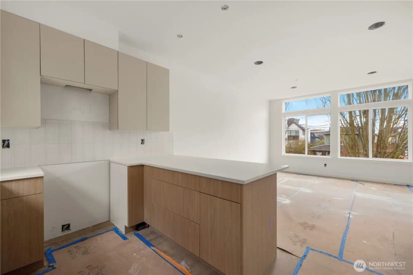 Property photo for 1136 B Nw 57th Street, Seattle photo 6
